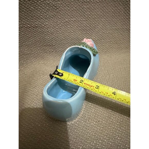 McCoy Blue Dutch Clog Shoe with Pink Rose Planter USA Vintage Home Decor - Picture 10 of 11